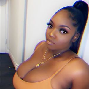 Meet your Posher, Trina